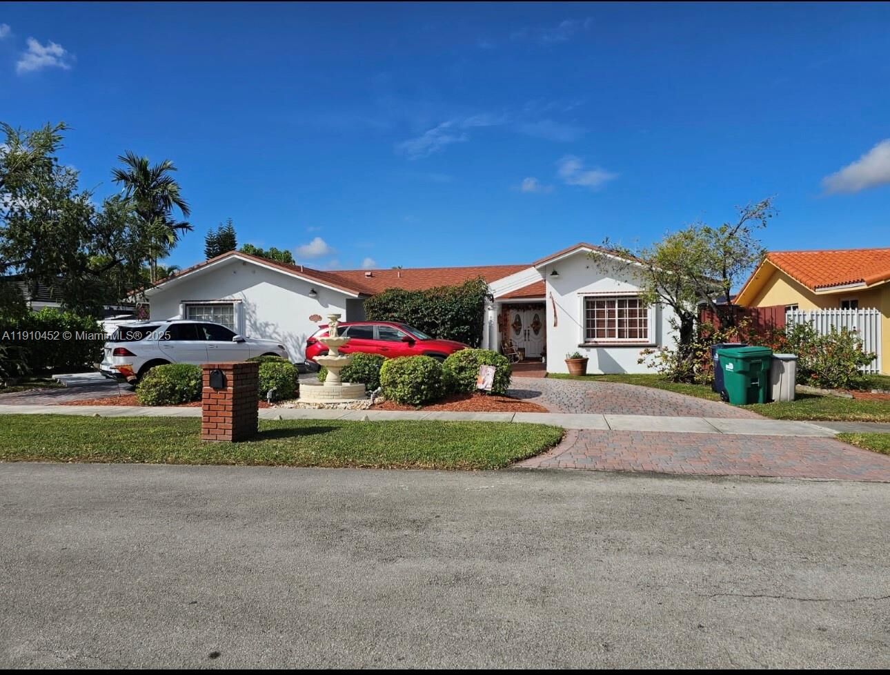 Property Photo:  1232 SW 132nd Ct  FL 33184 