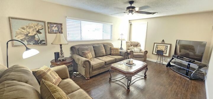 Property Photo:  2324 Manley Circle  TX 77630-2258 