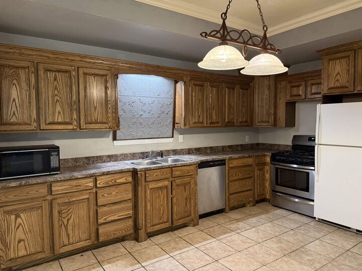 Property Photo: 3628 Carpenter Rd. TX 77630