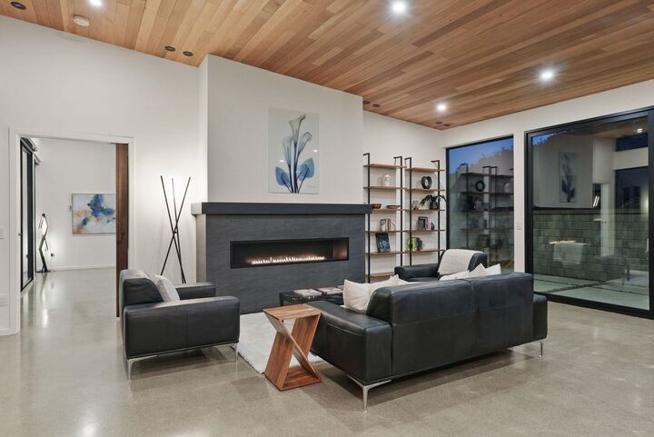 Property Photo: 7411 N Quamish Dr WA 99208