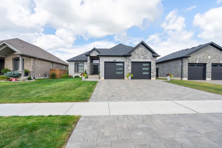 Property Photo: 16 Foxborough Place ON N0M 2P0