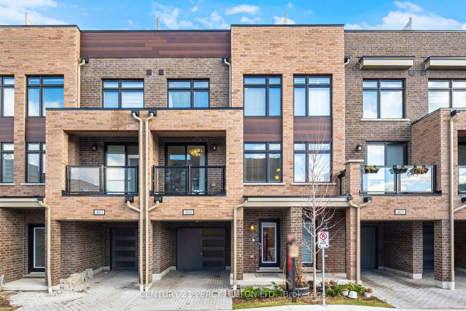 Property Photo:  1865 Pickering Parkway #404  ON L1V 0H2 