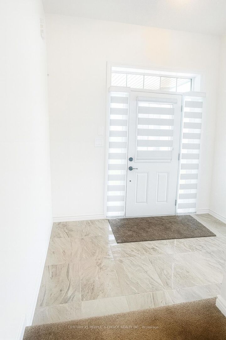 Property Photo:  22 Brewis Street  ON N3L 0L2 