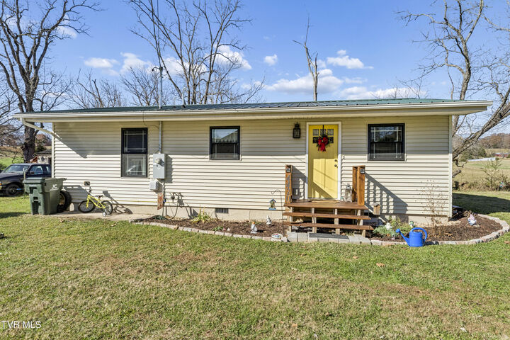 Property Photo:  4420 Cherokee Road  TN 37659 