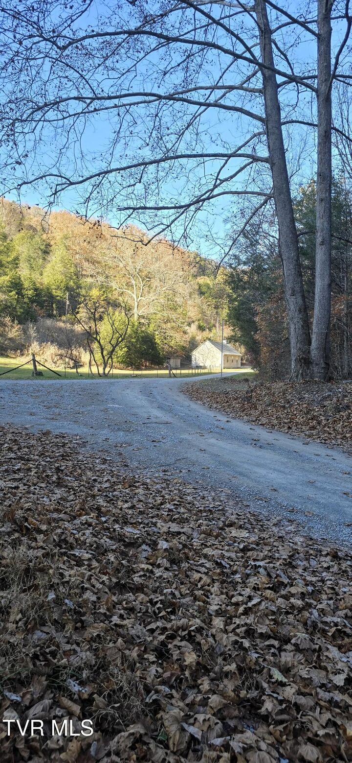 Property Photo:  2351 Line Road  TN 37731 