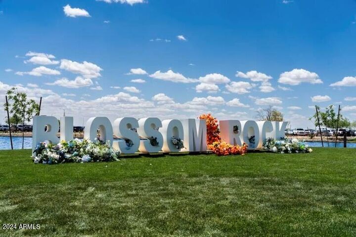 Property Photo:  481 W Fremont Pass  AZ 85120 