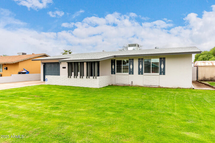 Property Photo:  11428 N 25th Avenue  AZ 85029 