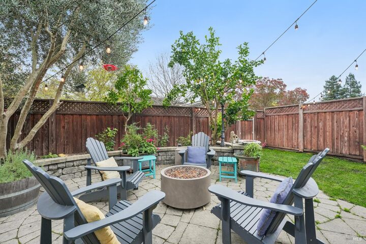 Property Photo:  31 Regents Circle  CA 94928 