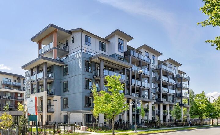45497 Campus Drive 403 — photo 1