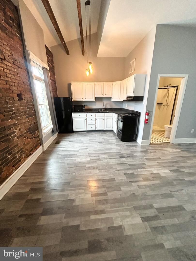 Property Photo:  13 4th Avenue 12  PA 19468 