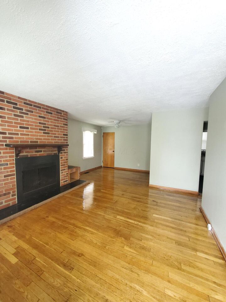 Property Photo: 3353 Towers S Court OH 43227