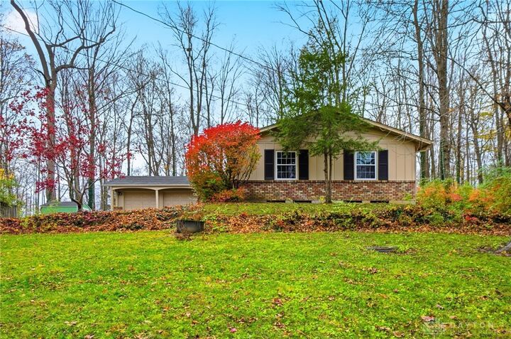 Property Photo:  2919 Locust Drive  OH 45504 