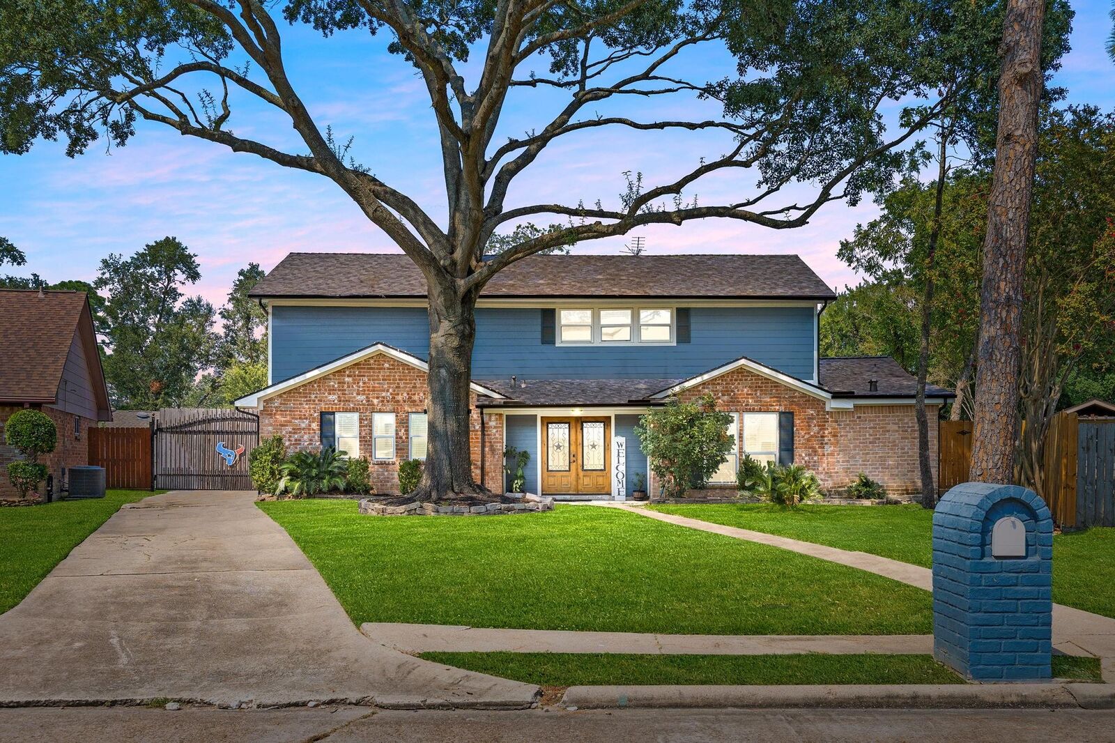 Property Photo: 12906 Campos Drive TX 77065