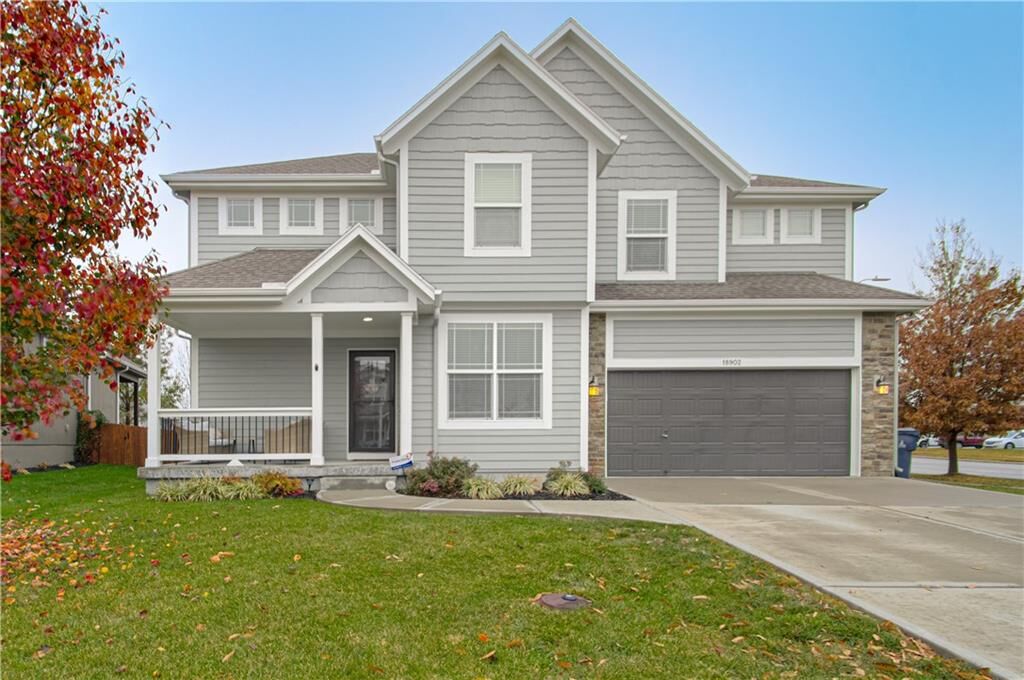 Property Photo:  18902 W 166th Terrace  KS 66062 