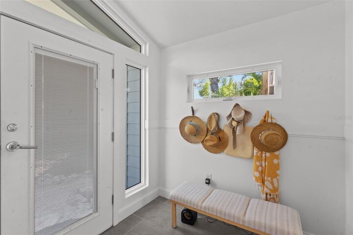 Property Photo: 624 Saint Judes Drive FL 34228