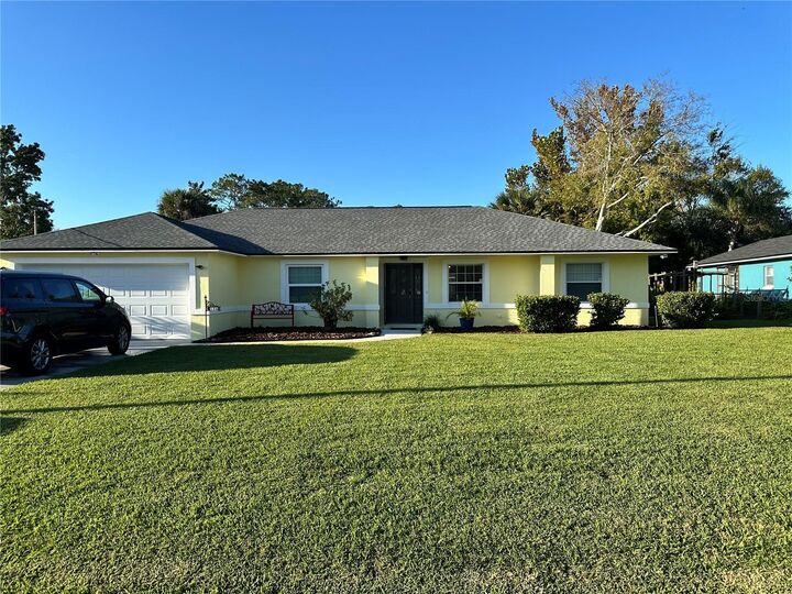 Property Photo:  126 Bayside Drive  FL 32137 