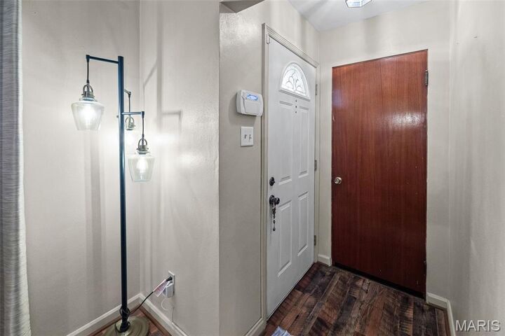 Property Photo: 1615 N 17th Street IL 62226