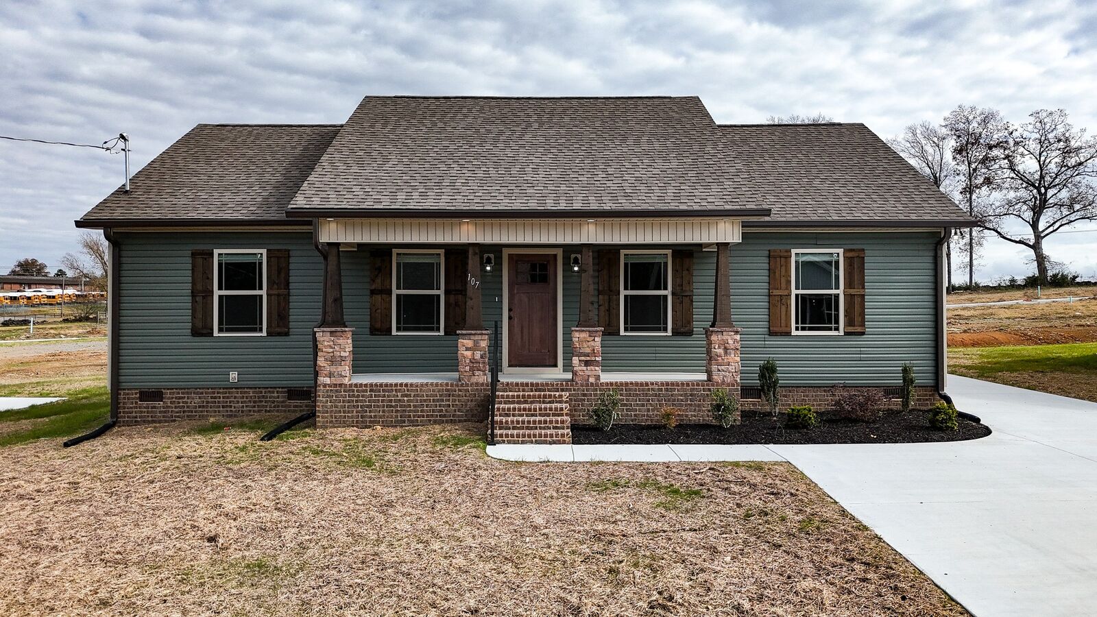 Property Photo: 107 Demonbreum Cir TN 37160