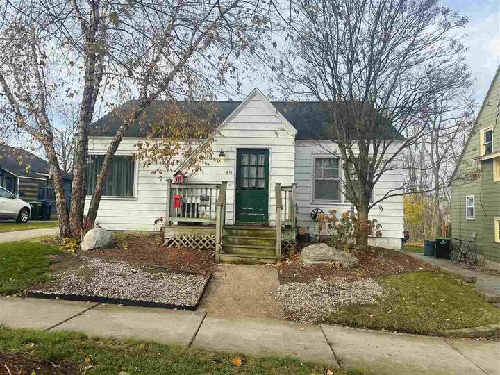 Property Photo: 616 Elizabeth St. MI 49770