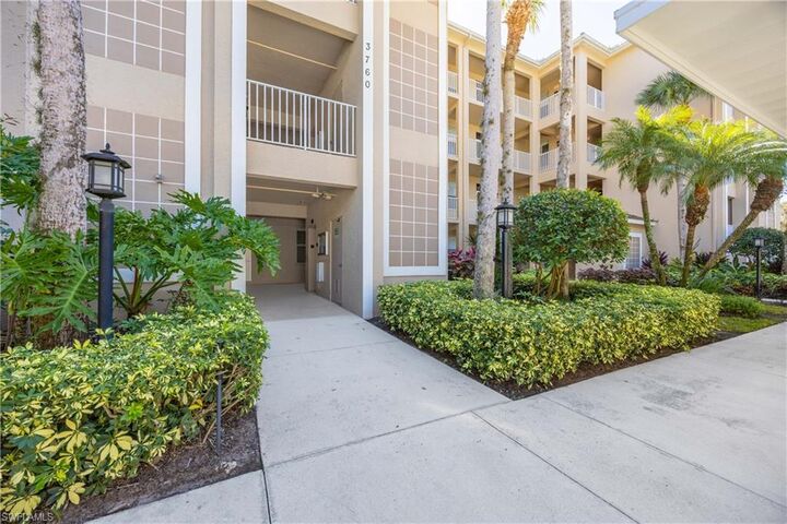 Property Photo: 3760 Sawgrass Way 3514 FL 34112