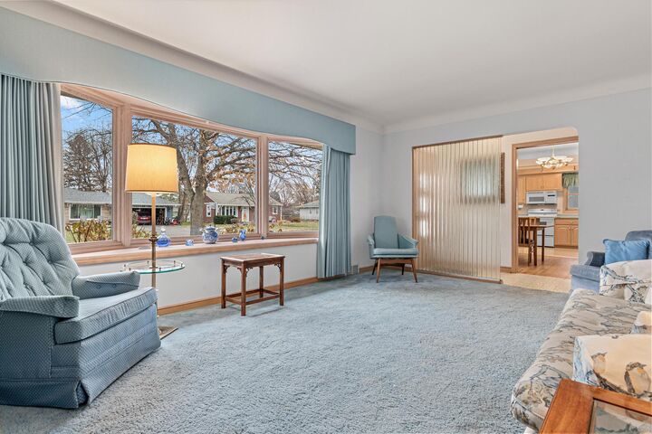 Property Photo:  2233 Merrill Street  MN 55113 