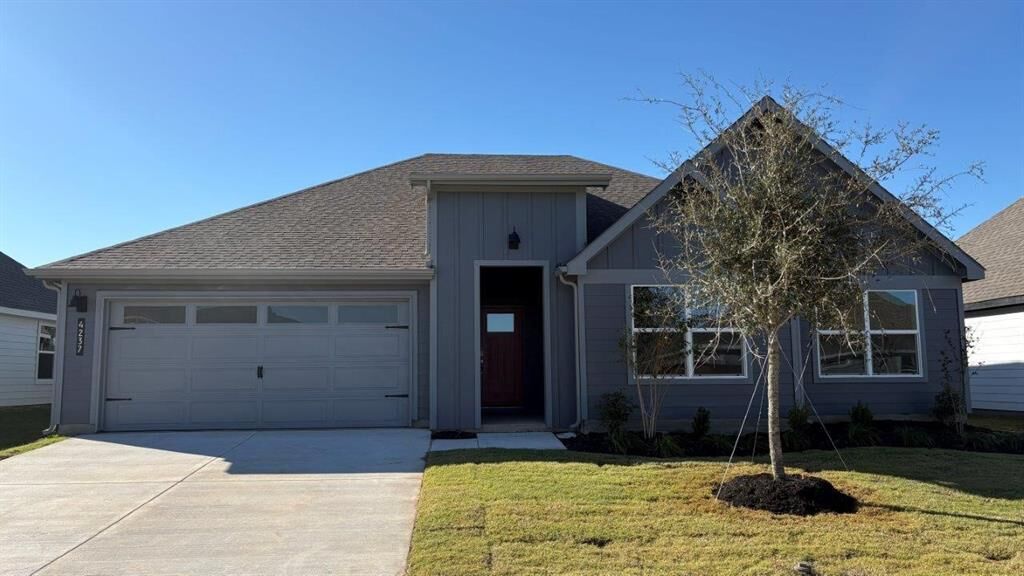 Property Photo: 4237 Cornerstone Circle TX 76048