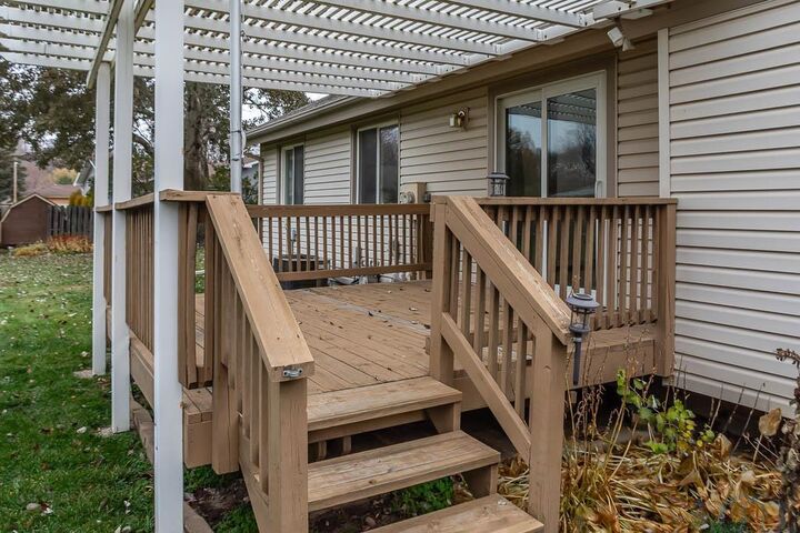 Property Photo: 2407 Carlisle Rd IA 51054