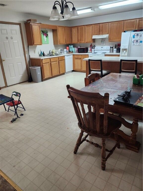 Property Photo: 2899 Dawn Court A &Amp B AR 72761