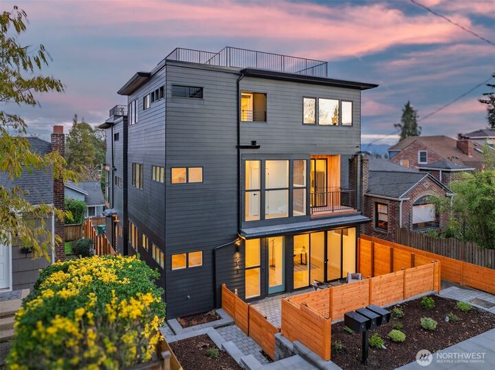 6014  35th Avenue NE  Seattle WA 98115 photo