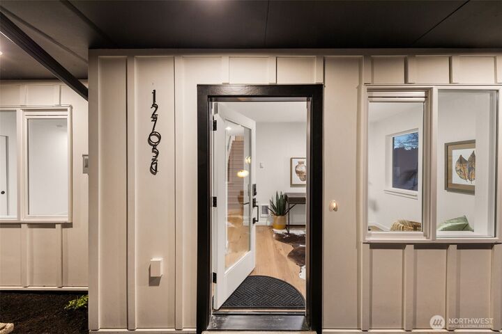 Property Photo:  12701 NE 144th St #F  WA 98034 