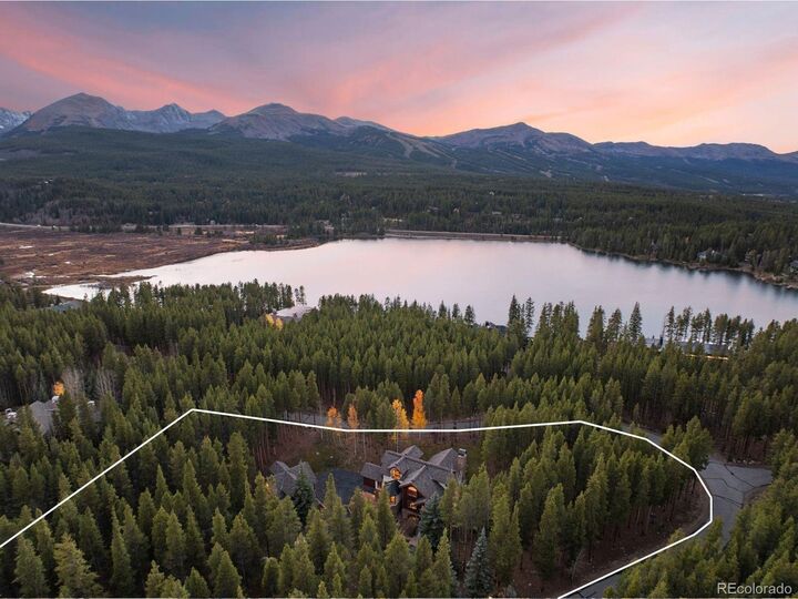 Property Photo:  211 Tarnwood Drive  CO 80424 