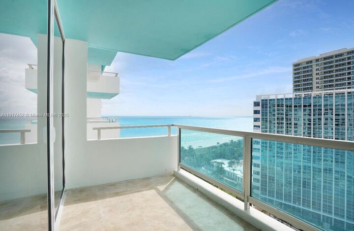 Property Photo: 5101 Collins Ave 14J FL 33140