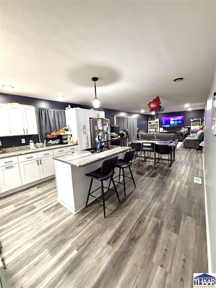 Property Photo:  405 S Main Street  IN 47855 