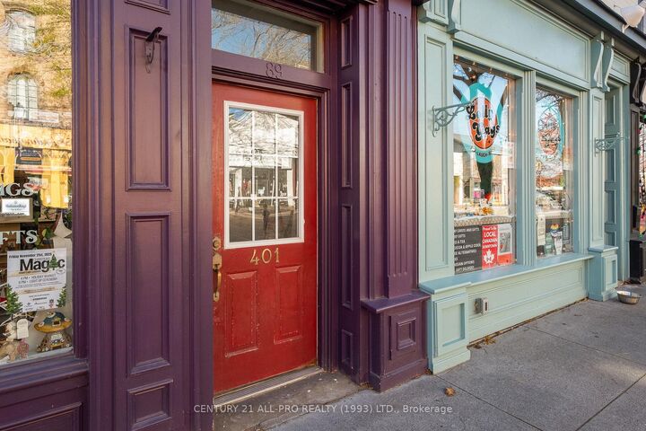 Photo de la propriété:  79 King Street W 401  ON K9A 2M4 