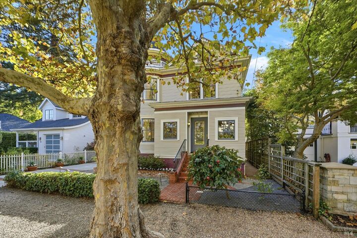 Property Photo:  16 Redwood Drive  CA 94957 