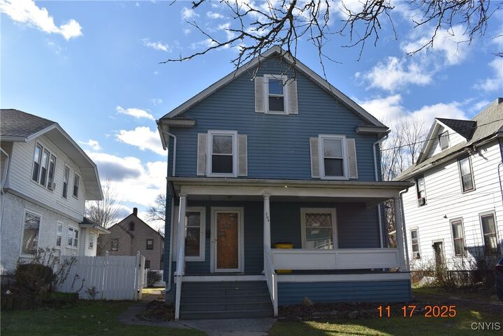 Property Photo:  704 Maple Avenue  NY 14904 