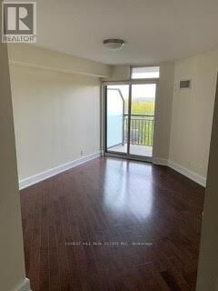 Property Photo:  676 Sheppard Avenue East 501  ON M2K 1B7 