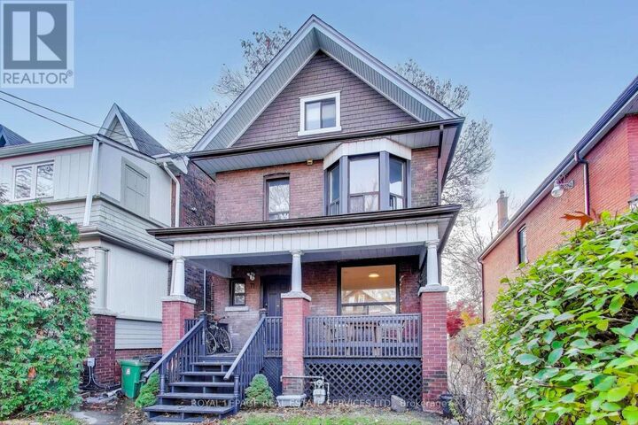 Property Photo:  71 Vernon Street Main  ON M6P 1S9 