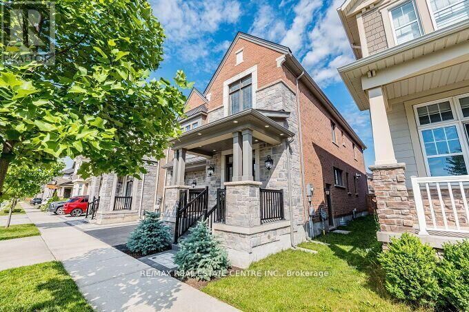 Property Photo:  323 Harold Dent Trail  ON L6M 1R3 