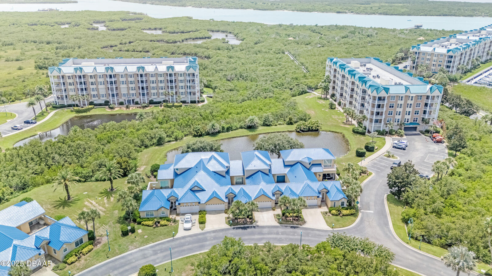 Property Photo:  4670 Links Village Drive B-105  FL 32127 