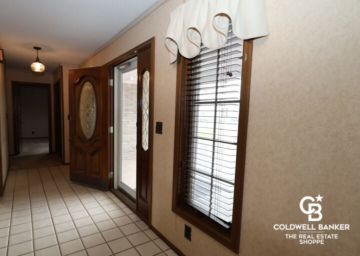 Property Photo:  1121 Harding Avenue  KS 67846 