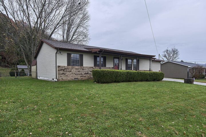 104 Rimrock Drive  Eleanor WV 25070 photo