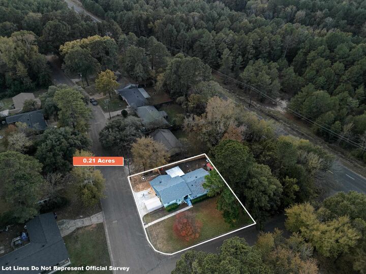 Property Photo: 1000 Willow TX 75602