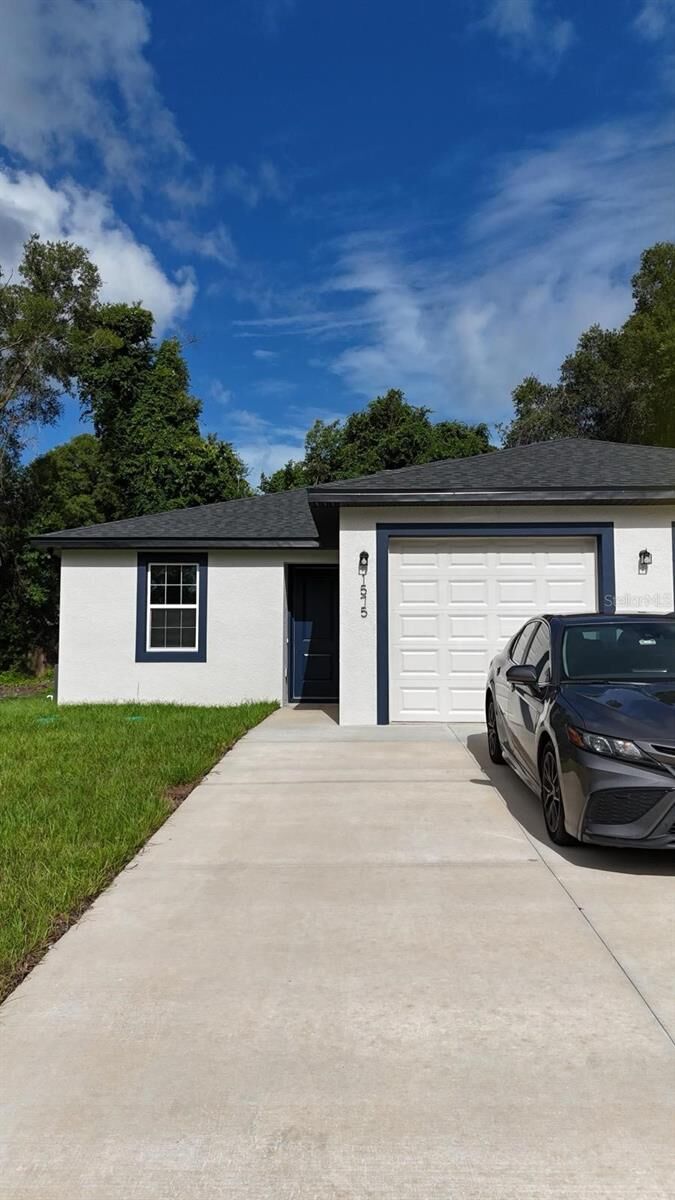 Property Photo:  1575 S Montgomery Street  FL 32720 