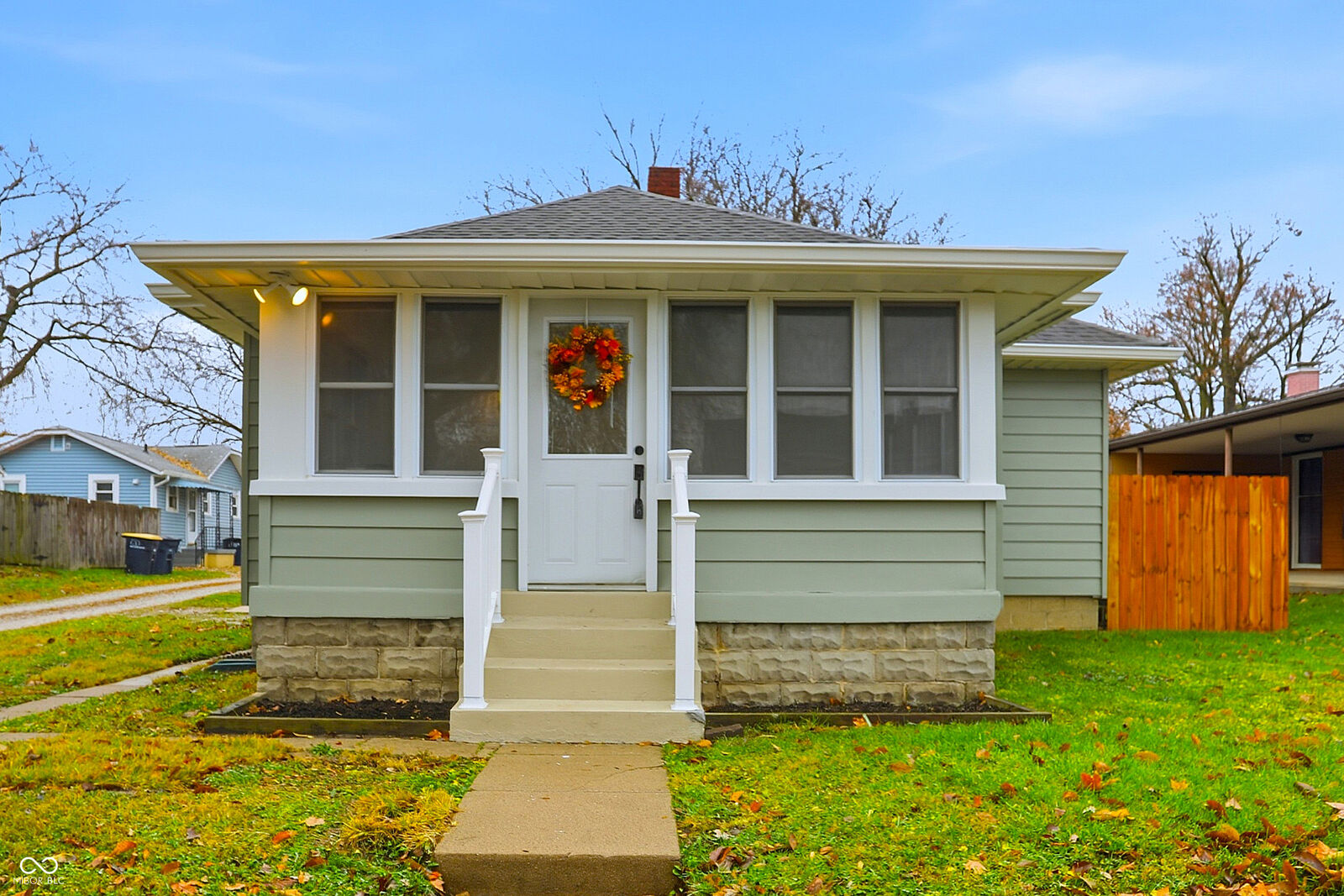 Property Photo: 1121 Alton Street IN 46107