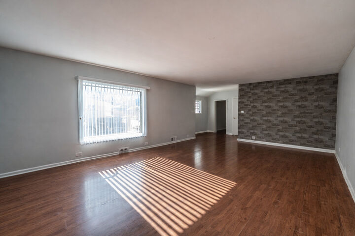 Property Photo: 9810 Menard Avenue IL 60453