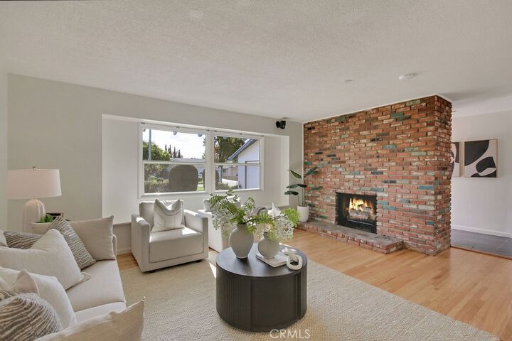 Property Photo:  701 E Wilson Avenue  CA 92867 