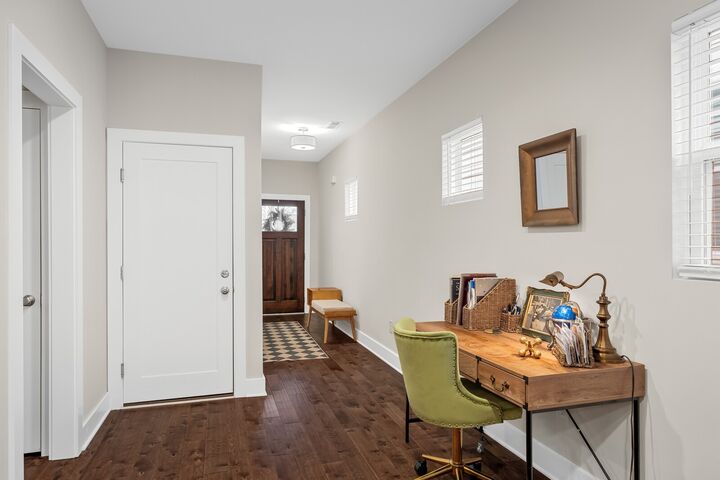 Property Photo: 2141B Rosemary Ln TN 37210