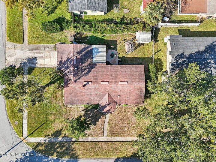 Property Photo: 4146 Weber Lane E FL 32207