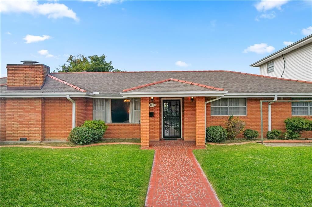 Property Photo:  511 9th Street  LA 70053 